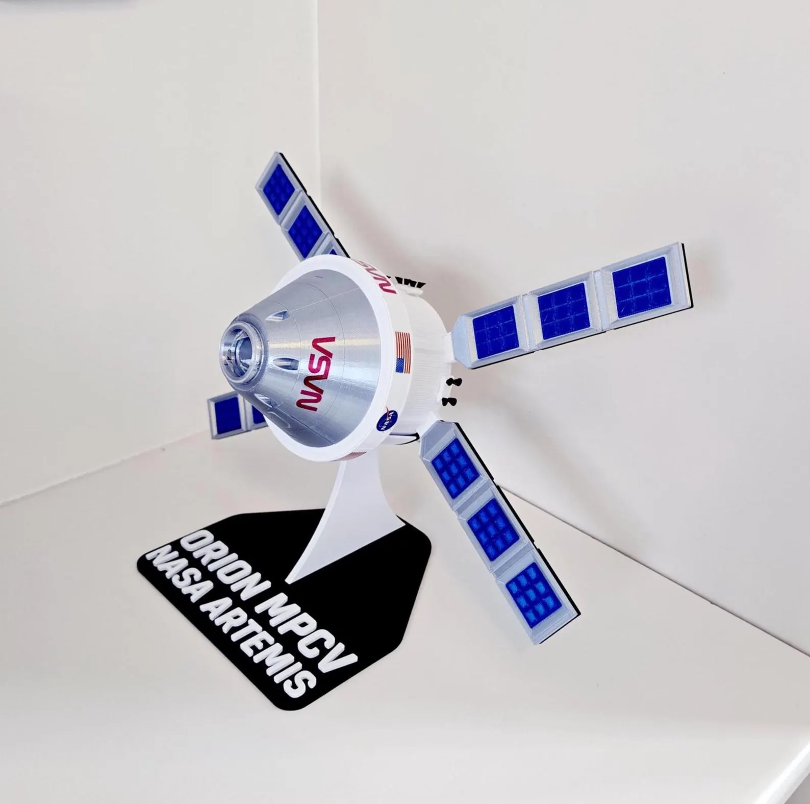ORION MPCV Spacecraft Model – Artemis NASA Rocket Capsule